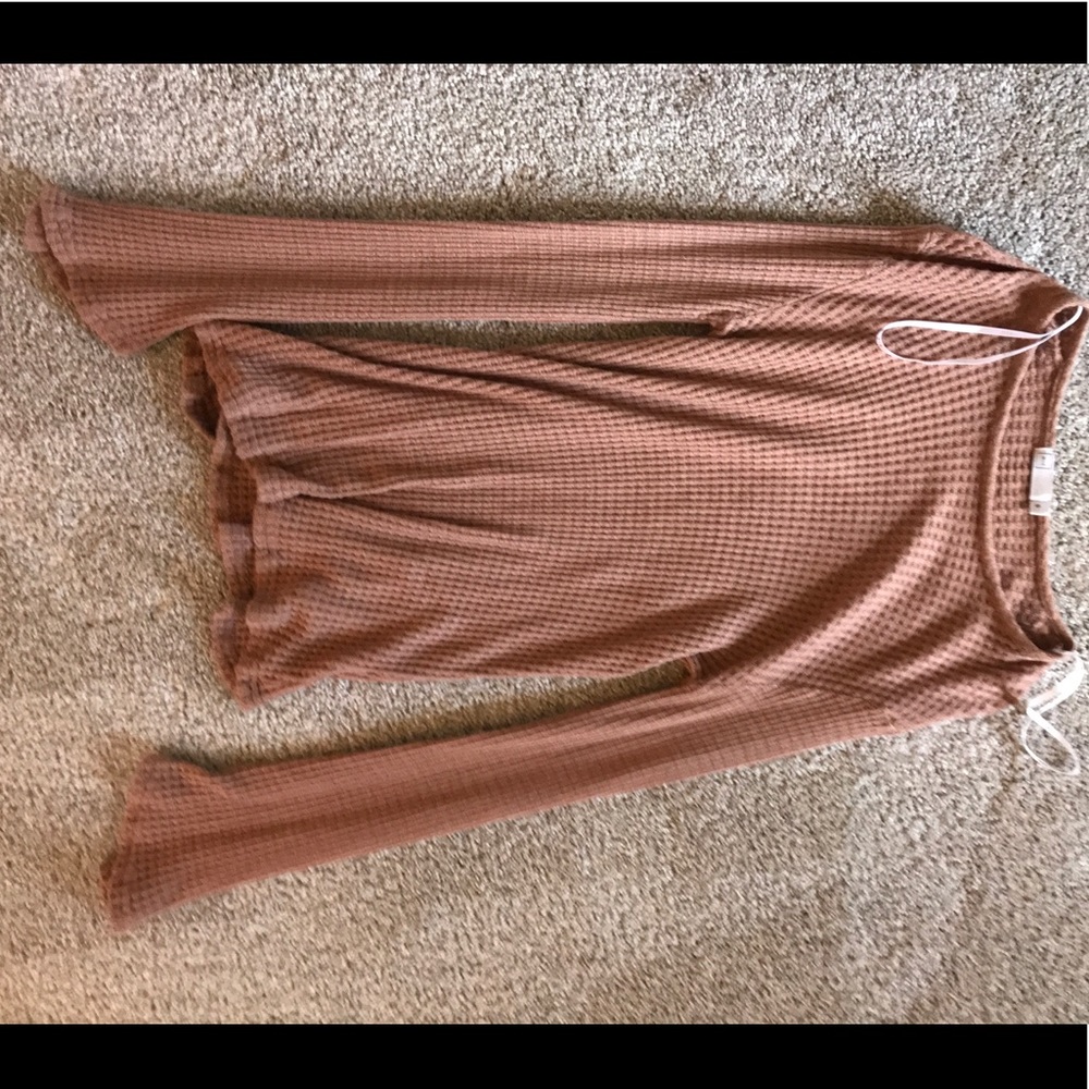 Rust Colored Bell Sleeve Thermal